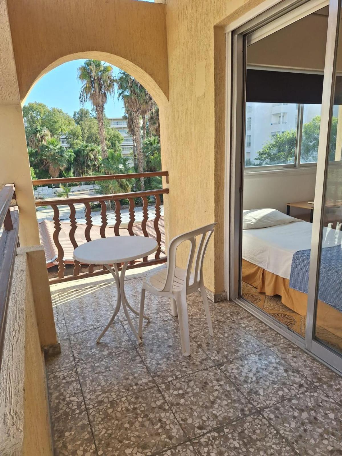 Terpsichore Holiday Apts Limassol Exterior photo